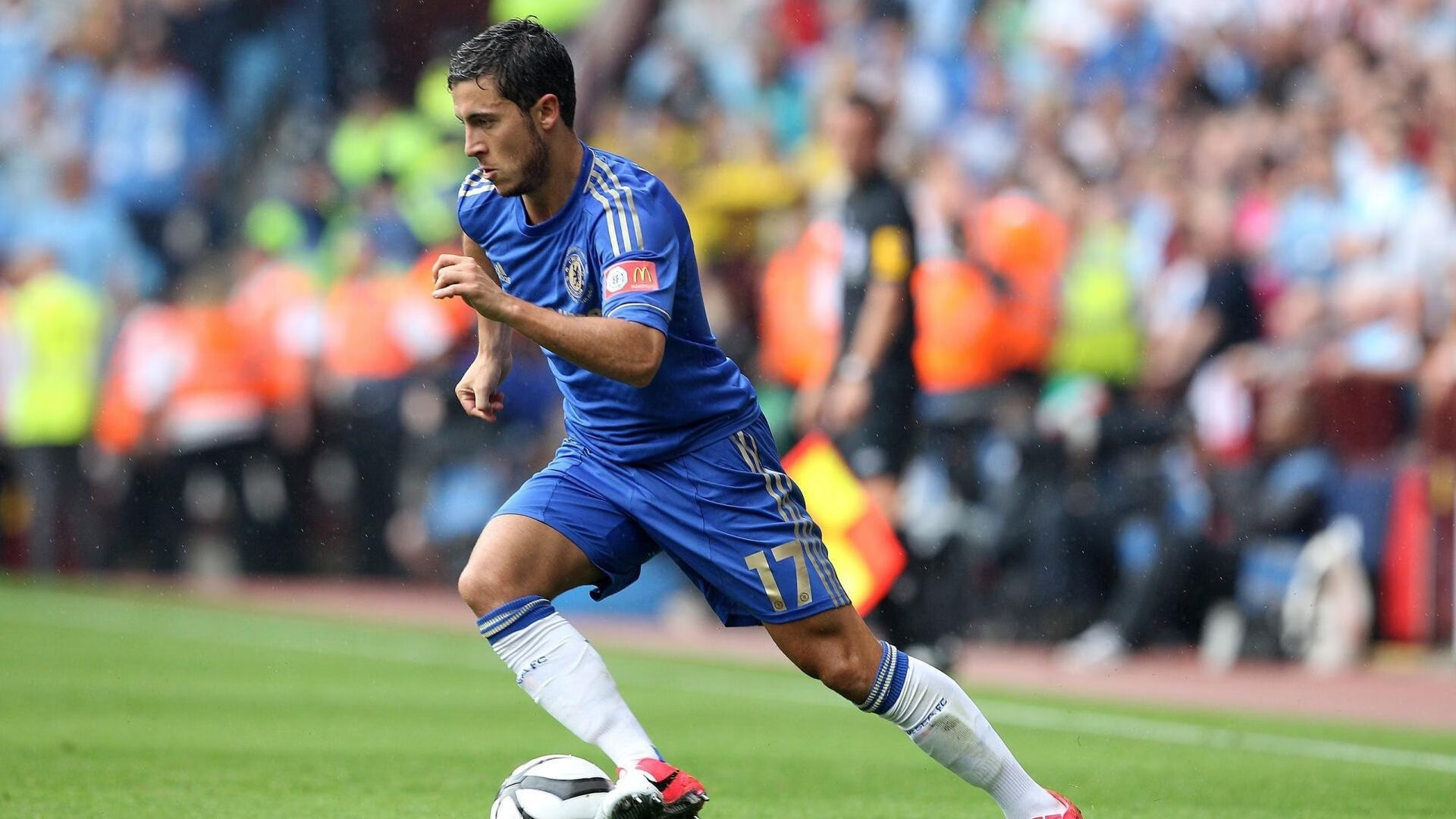 kaiyun sports-【马克·塞尔比】他如何用铁壁防守书写冠军传奇？，马克·塞尔比妻子